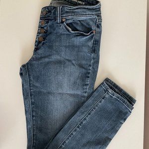GAP Jeans - Size 25r